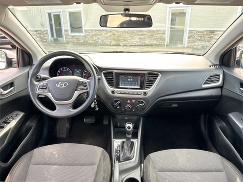 Used 2019 Hyundai Accent SE image 13