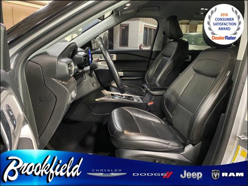 Used 2022 Ford Explorer Limited w/ Equipment Group 301A image 16