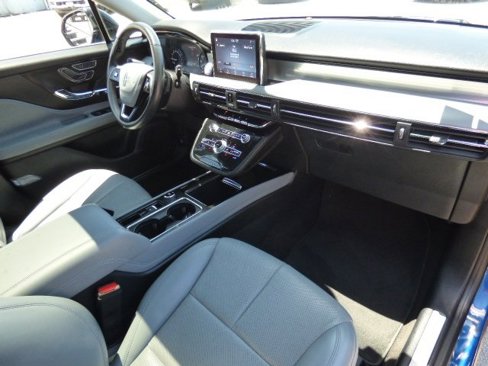 Used 2021 Lincoln Corsair FWD image 10