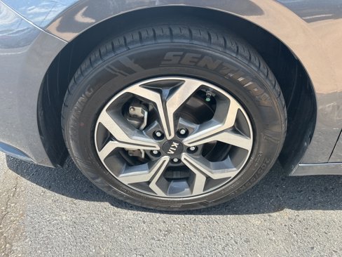 Used 2020 Kia Forte LXS image 27