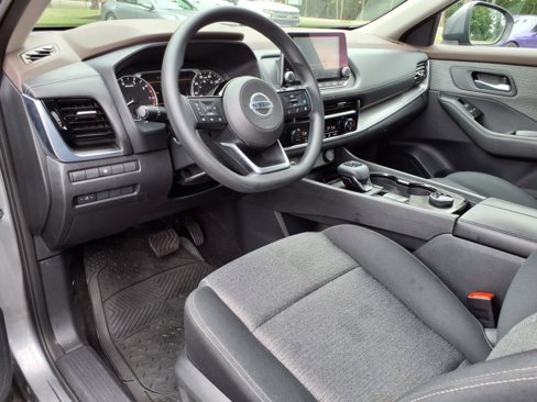 Used 2021 Nissan Rogue SV image 13