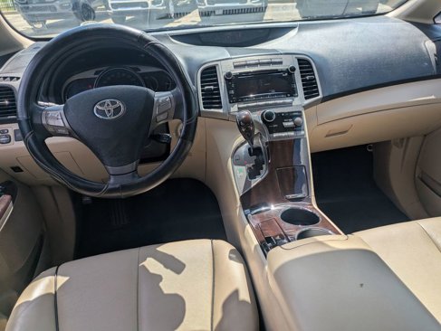 Used 2011 Toyota Venza image 24