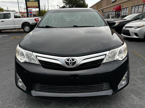 Used 2012 Toyota Camry SE image 2