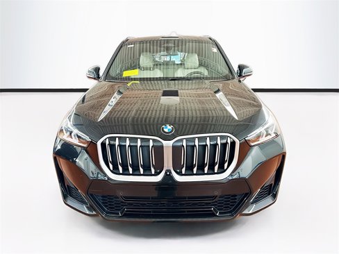 Certified 2023 BMW X1 xDrive28i w/ Premium Package image 2