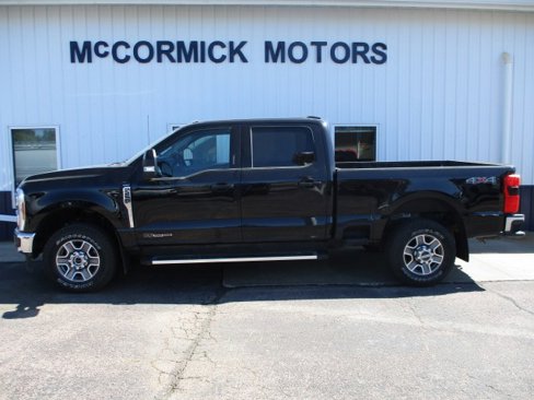Used 2023 Ford F250 Lariat image 1
