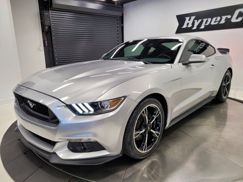 Used 2015 Ford Mustang Coupe image 34