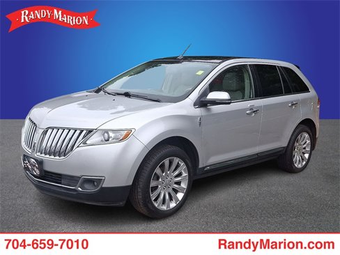 Used 2013 Lincoln MKX AWD image 1
