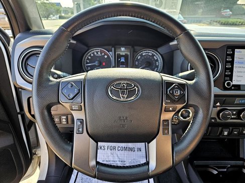 Used 2021 Toyota Tacoma TRD Sport image 25