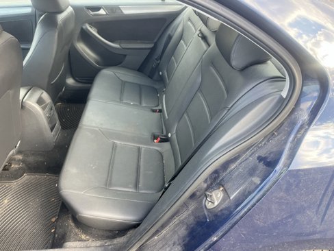 Used 2014 Volkswagen Jetta TDI image 12
