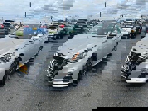 Used 2021 Nissan Altima 2.5 SV image 3