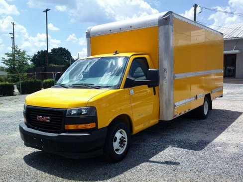 Used 2021 GMC Savana 3500 Extended w/ Power Convenience Package image 2