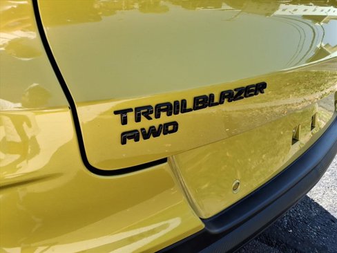 Certified 2023 Chevrolet TrailBlazer RS w/ Sun and Liftgate Package image 21