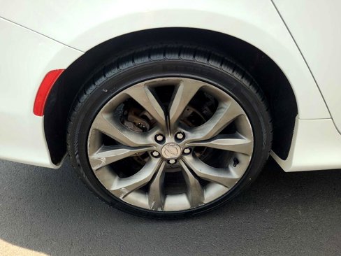 Used 2016 Chrysler 200 C w/ Sun & Sound Group image 42
