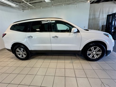 Used 2017 Chevrolet Traverse LT image 6