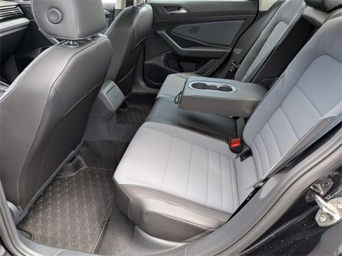 New 2025 Volkswagen Jetta SE image 24