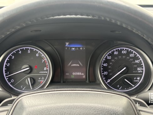 Used 2022 Toyota Camry SE image 17
