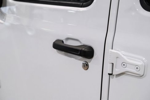 Used 2021 Jeep Wrangler Unlimited Sport image 37