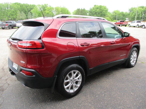 Used 2015 Jeep Cherokee Latitude w/ Comfort/Convenience Group image 9