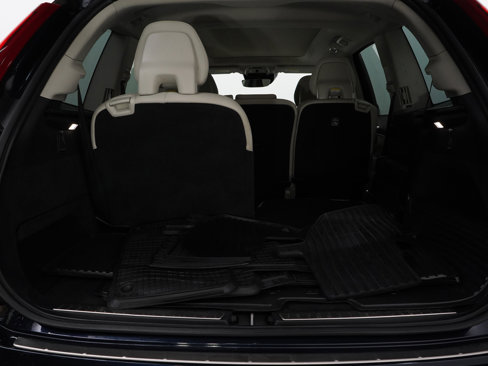 Used 2016 Volvo XC90 T6 Momentum w/ Momentum Plus Package image 14