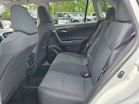Used 2023 Toyota RAV4 XLE image 7