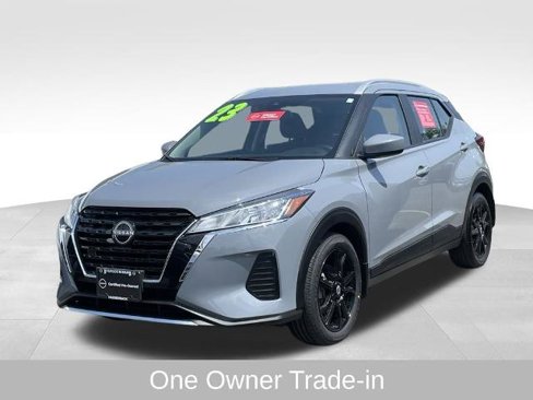 Certified 2023 Nissan Kicks SV image 2