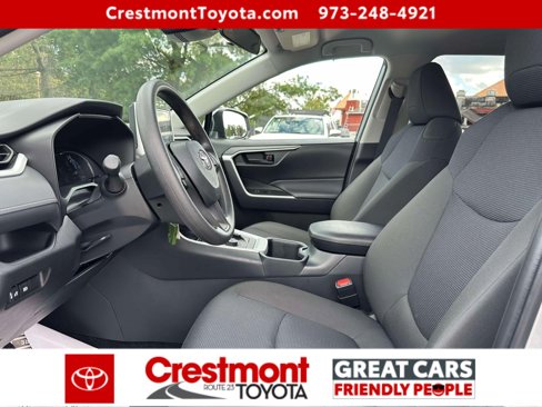 Certified 2025 Toyota RAV4 LE image 13