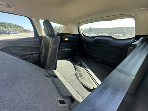 Used 2018 Ford Escape Titanium w/ Ford Safe & Smart Package image 31