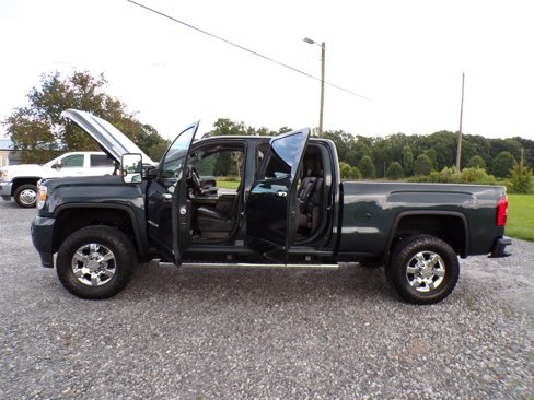 Used 2019 GMC Sierra 3500 Denali w/ Duramax Plus Package image 22
