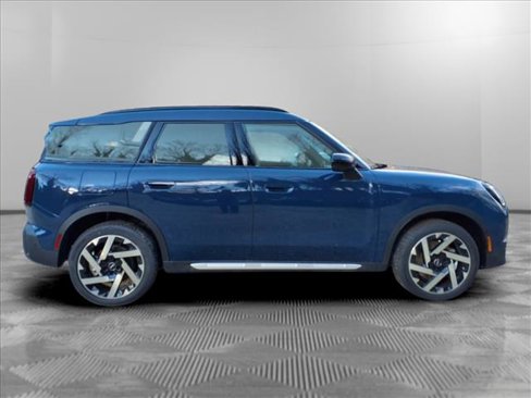 Certified 2025 MINI Cooper Countryman S w/ Comfort Package Max image 6