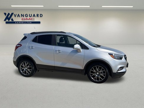 Used 2018 Buick Encore Sport Touring image 14