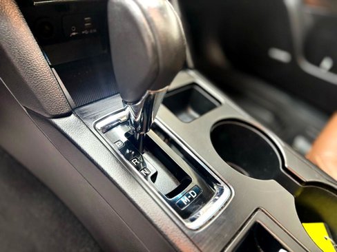 Used 2019 Subaru Outback 2.5i Touring image 25