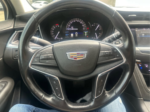 Used 2018 Cadillac XT5 Premium Luxury image 25