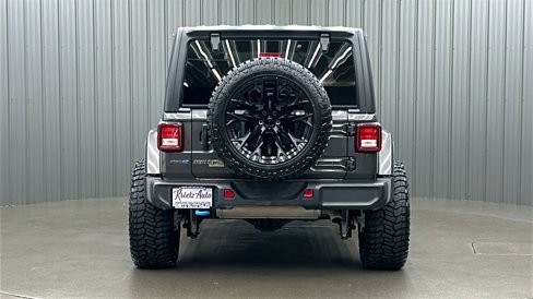 Used 2024 Jeep Wrangler Unlimited w/ Convenience Group image 4