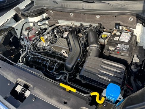 Certified 2022 Volkswagen Taos S image 15