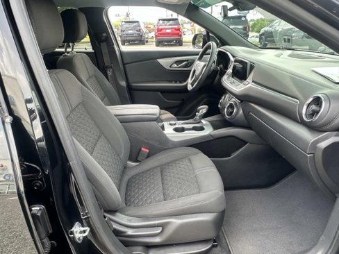 Used 2021 Chevrolet Blazer LT image 9