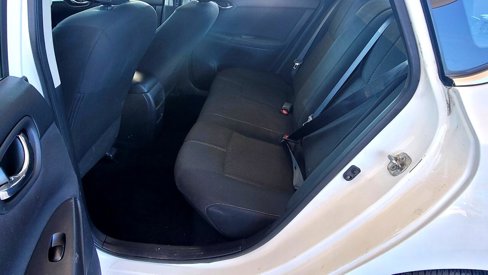 Used 2018 Nissan Sentra S image 16