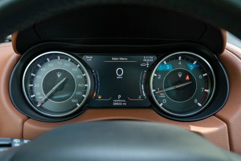 Used 2022 Maserati Levante Modena image 21