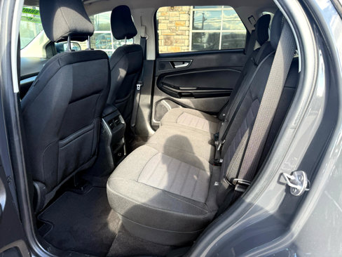 Used 2021 Ford Edge SE w/ Cargo Accessory Package image 11
