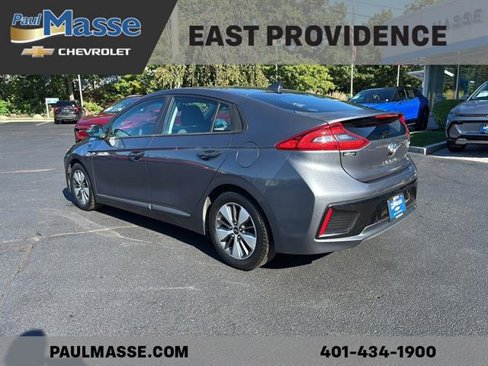 Used 2019 Hyundai Ioniq Plug-In Hybrid image 5