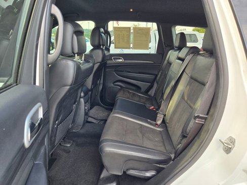 Used 2022 Jeep Grand Cherokee Laredo X image 29