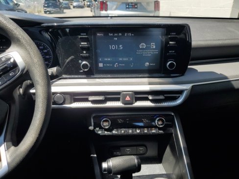 Used 2022 Kia K5 LXS image 10