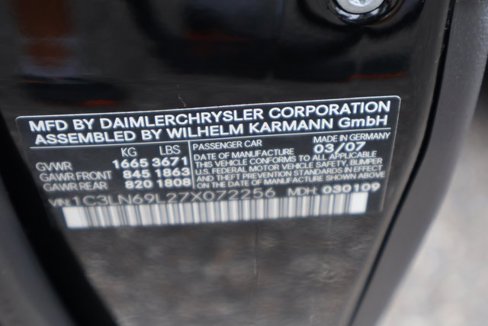 Used 2007 Chrysler Crossfire Limited image 20
