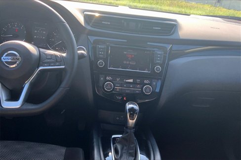 Used 2022 Nissan Rogue Sport SV image 7