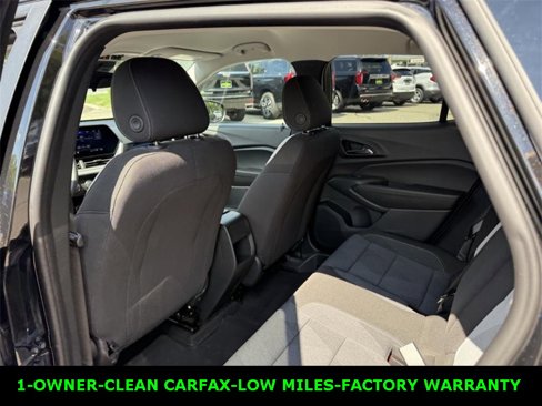 Used 2024 Chevrolet Trax LS w/ LS Convenience Package image 10