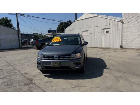 Used 2018 Volkswagen Tiguan S image 6