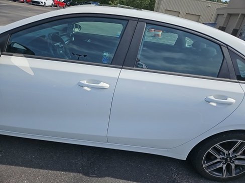 Used 2019 Kia Forte S w/ S Premium Package image 5