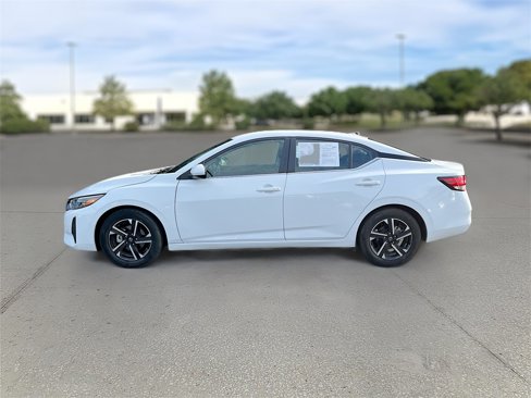 Certified 2024 Nissan Sentra SV image 29