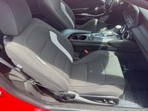 Used 2023 Chevrolet Camaro LT image 26