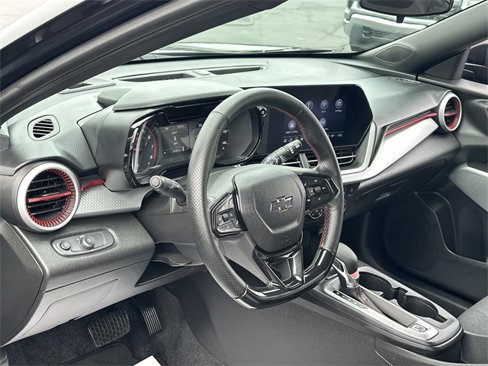 Certified 2024 Chevrolet Trax RS w/ Driver Confidence Package image 11