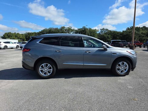 Used 2019 Buick Enclave Essence image 8